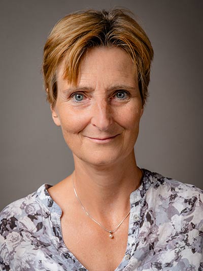 Prof. Mag. Ingrid Lowatschek